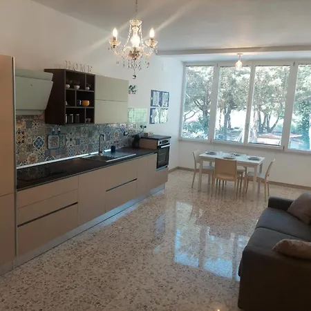 Calipso Casa Semesterbostad Marina di San Vito